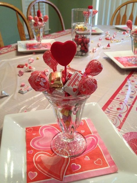 candy heart table