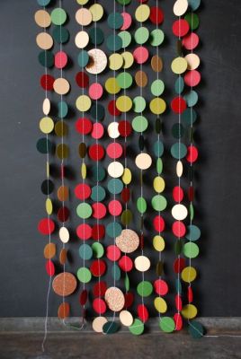 vertical garland