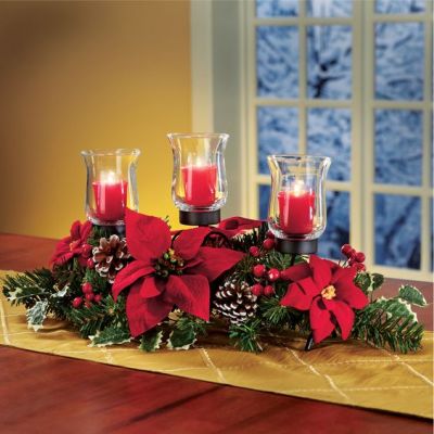 poinsettia table setting