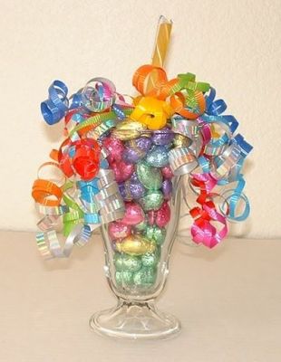 choco eggs vase