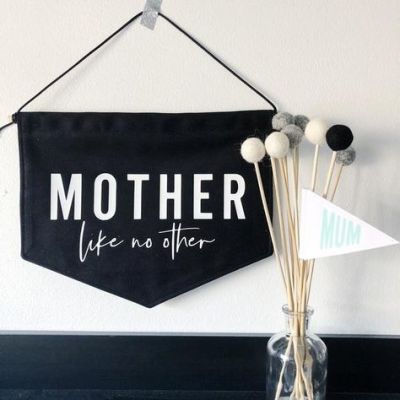 fabric flag mom