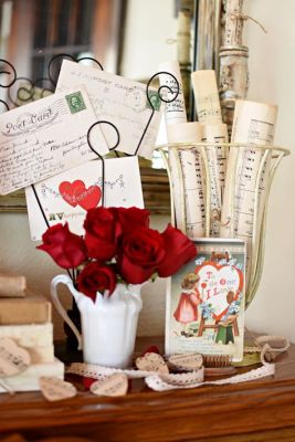 letter roses decor