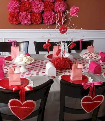 heart chair table