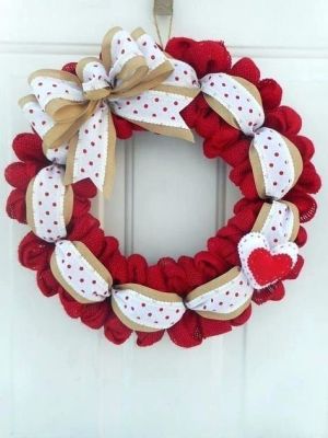 burlap wreath