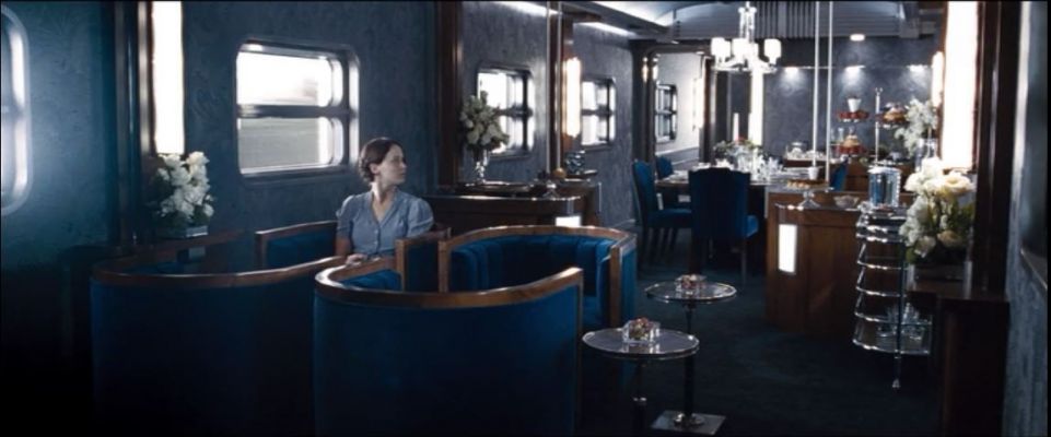 Katniss in tribute train