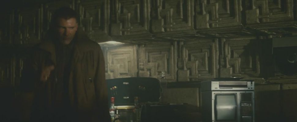 Rick Deckard in his apartment